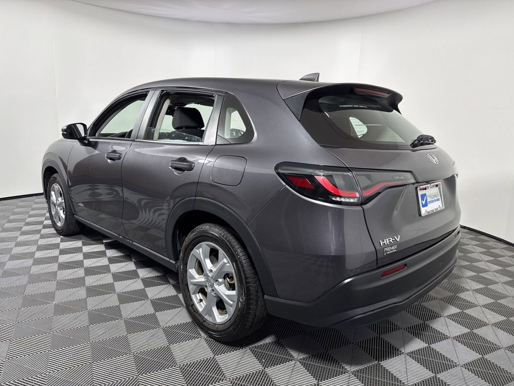Used 2025 Honda HR-V LX image 5