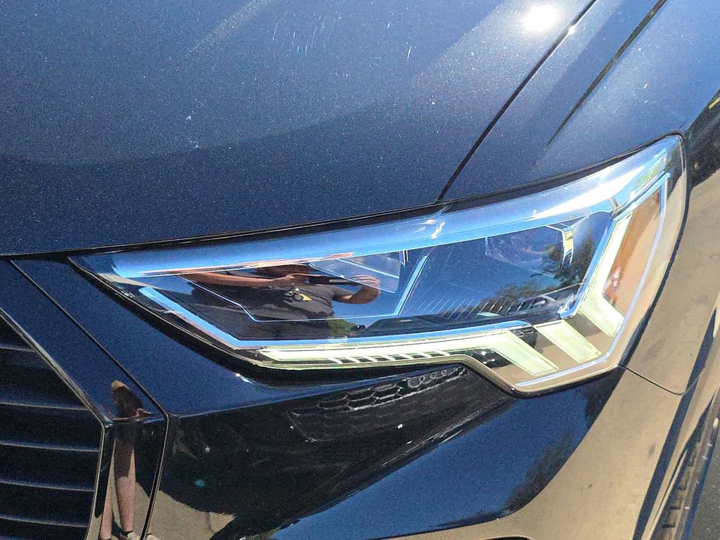 Certified 2024 Audi Q3 2.0T Premium Plus image 32