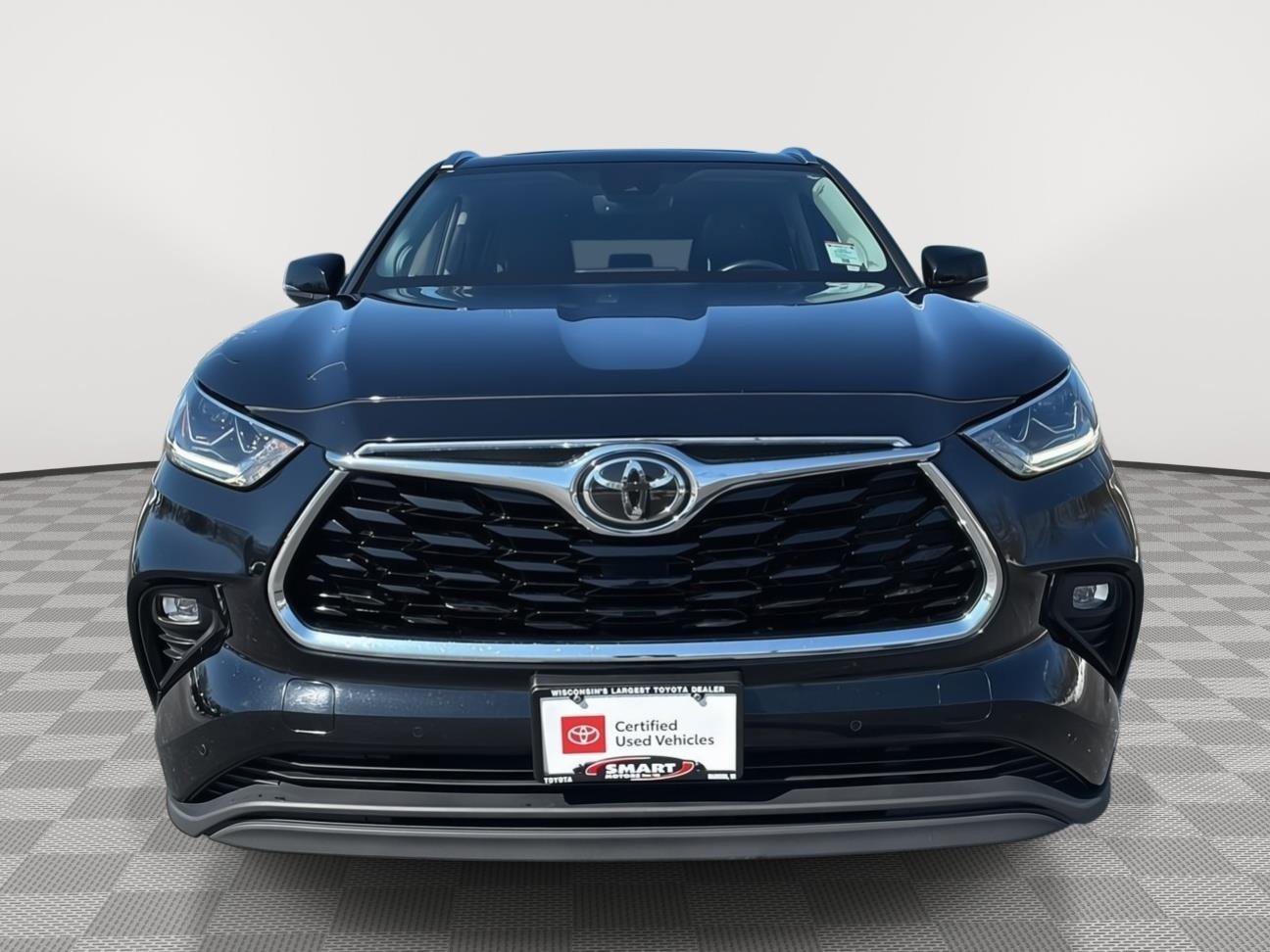 Used 2020 Toyota Highlander Limited image 6