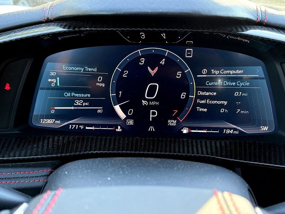 Used 2020 Chevrolet Corvette Stingray Premium Cpe w/ 3LT Preferred Equipment Group image 17