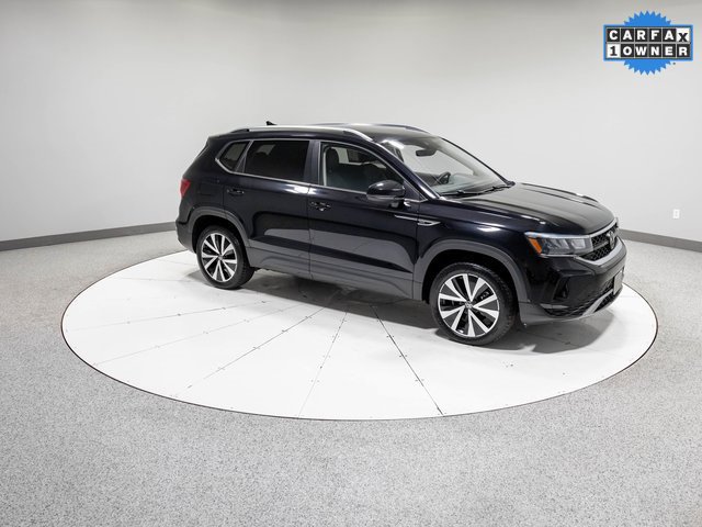 Used 2024 Volkswagen Taos SE image 27