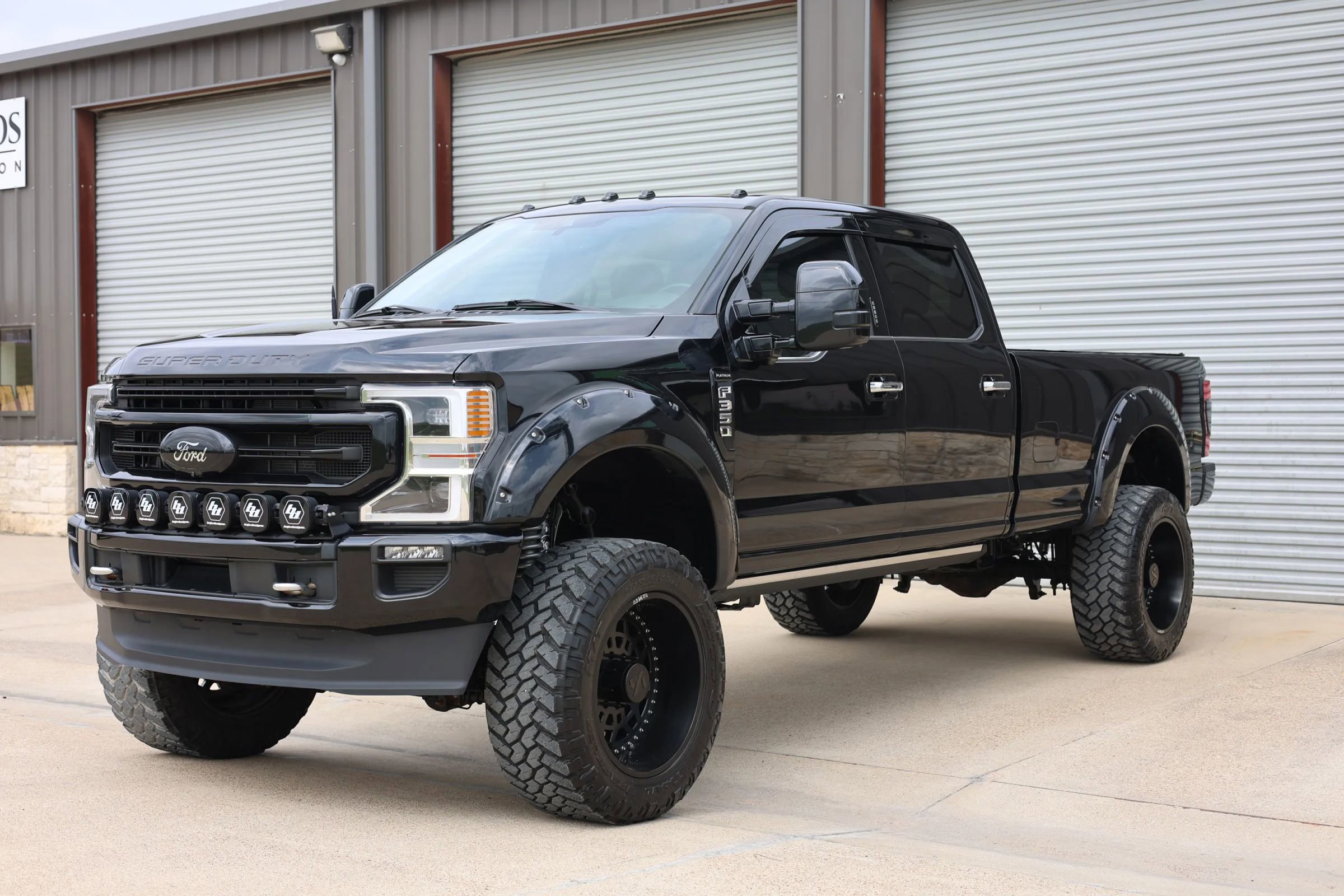 Used 2021 Ford F350 Platinum w/ FX4 Off-Road Package image 10