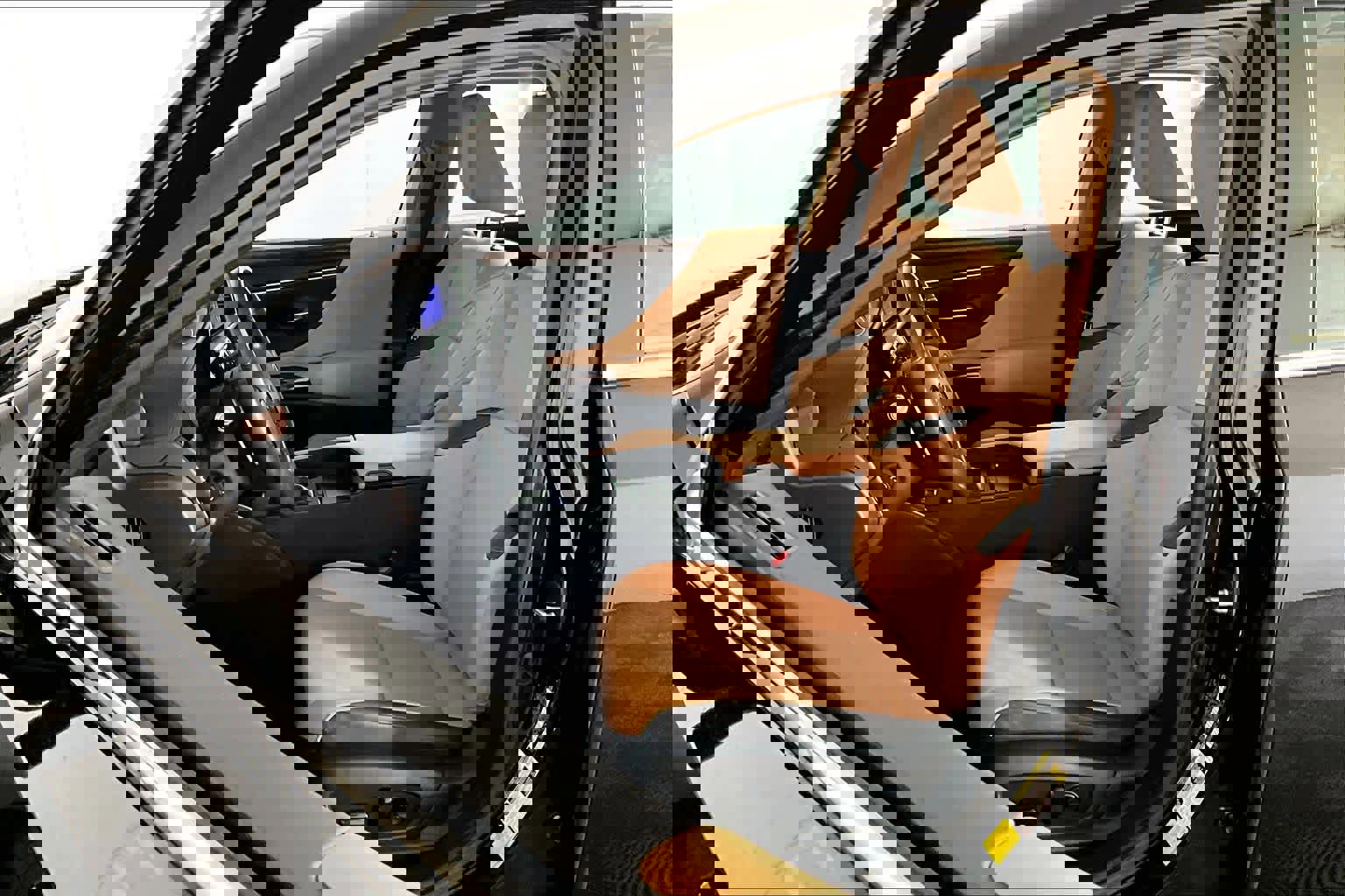 Used 2023 Lexus ES 350 w/ Premium Package image 9