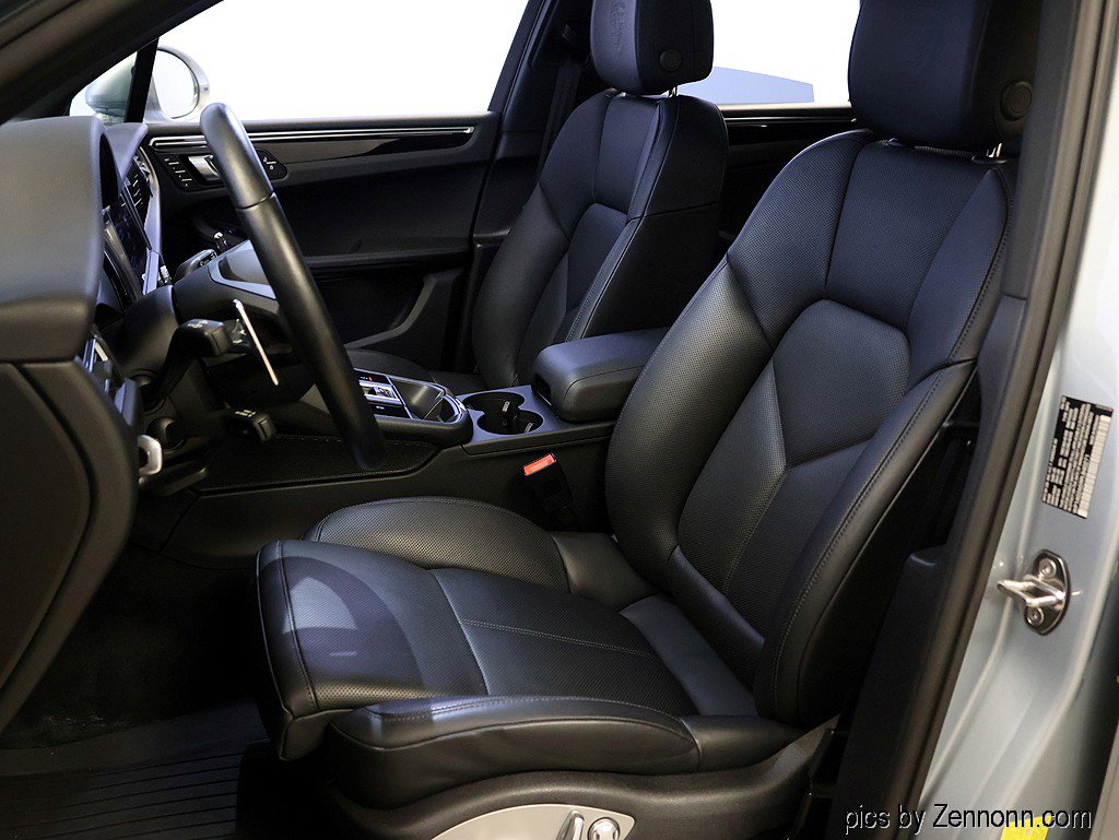 Used 2023 Porsche Macan S image 10