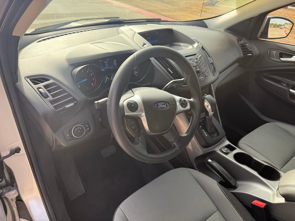 Used 2016 Ford Escape SE image 12