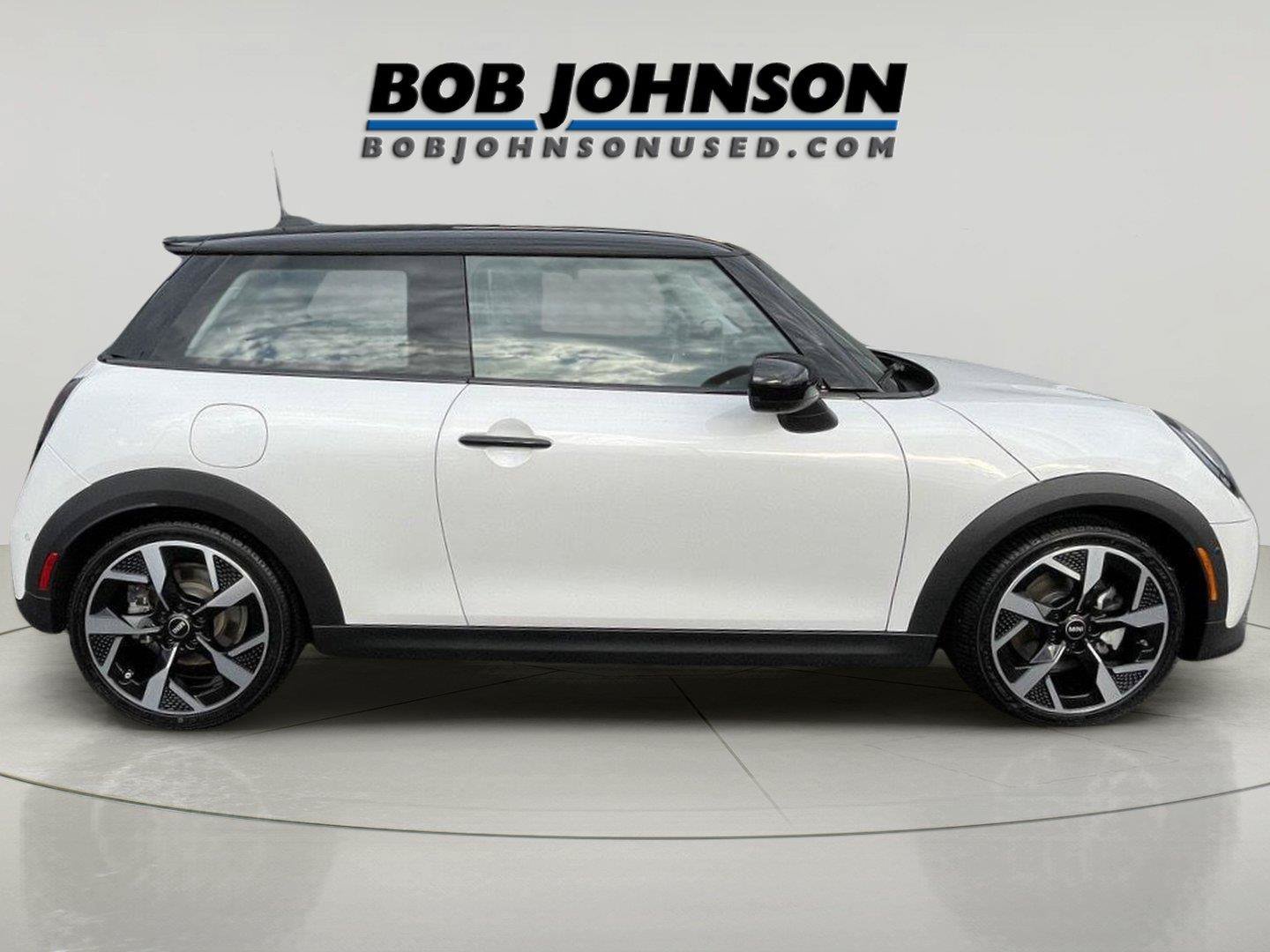 Used 2025 MINI Cooper S FWD image 8