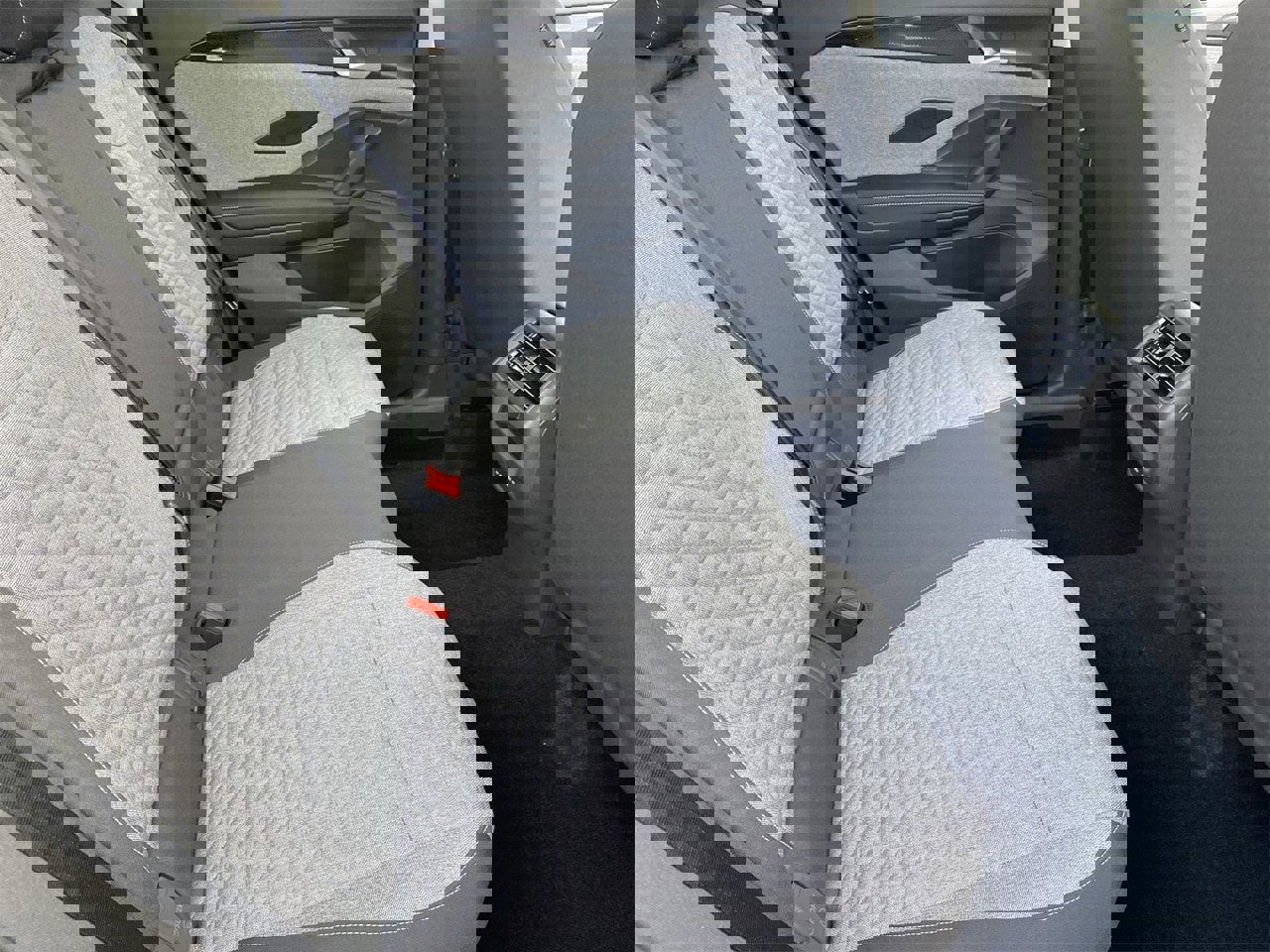 New 2025 Volkswagen Tiguan S image 9