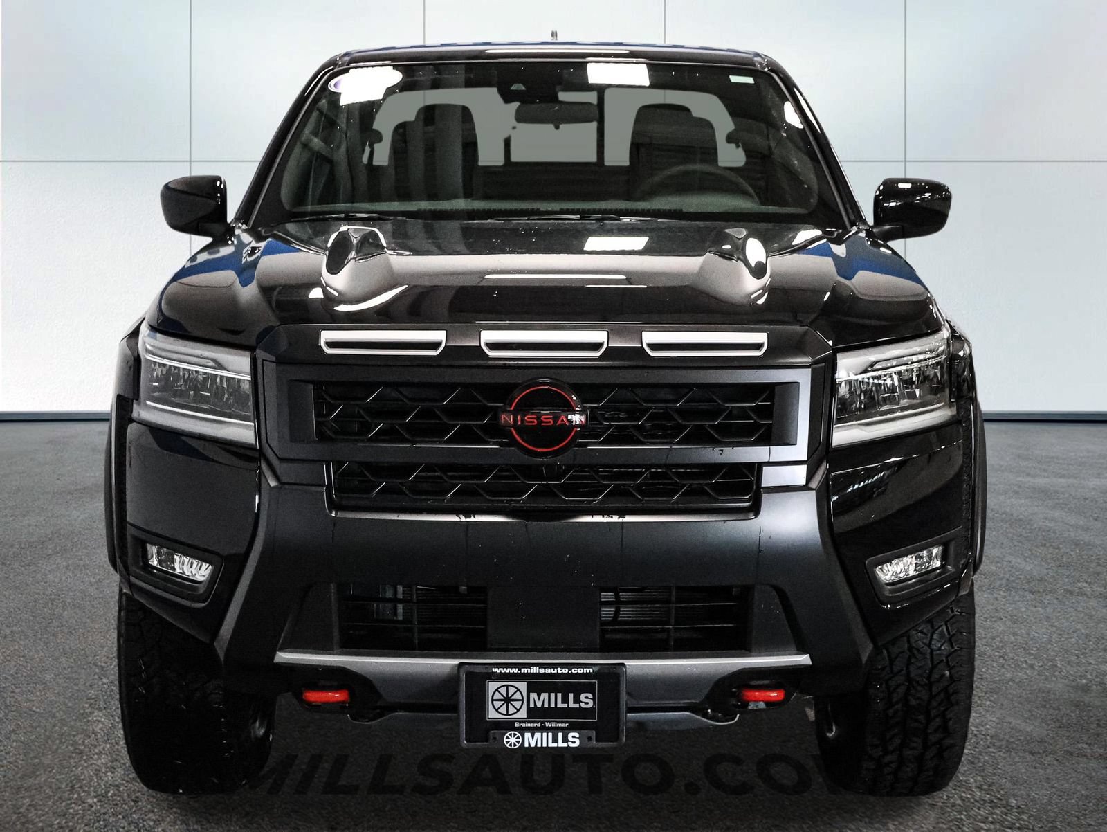 Used 2025 Nissan Frontier PRO-4X AWD/4WD image 12