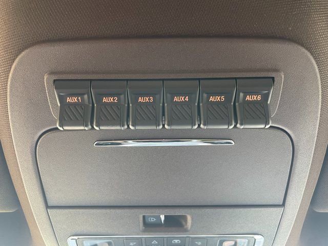 New 2025 Ford F350 King Ranch w/ Chrome Package image 38