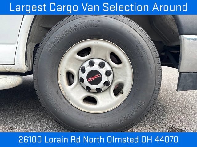 Used 2025 GMC Savana 2500 w/ Driver Convenience Package RWD image 20