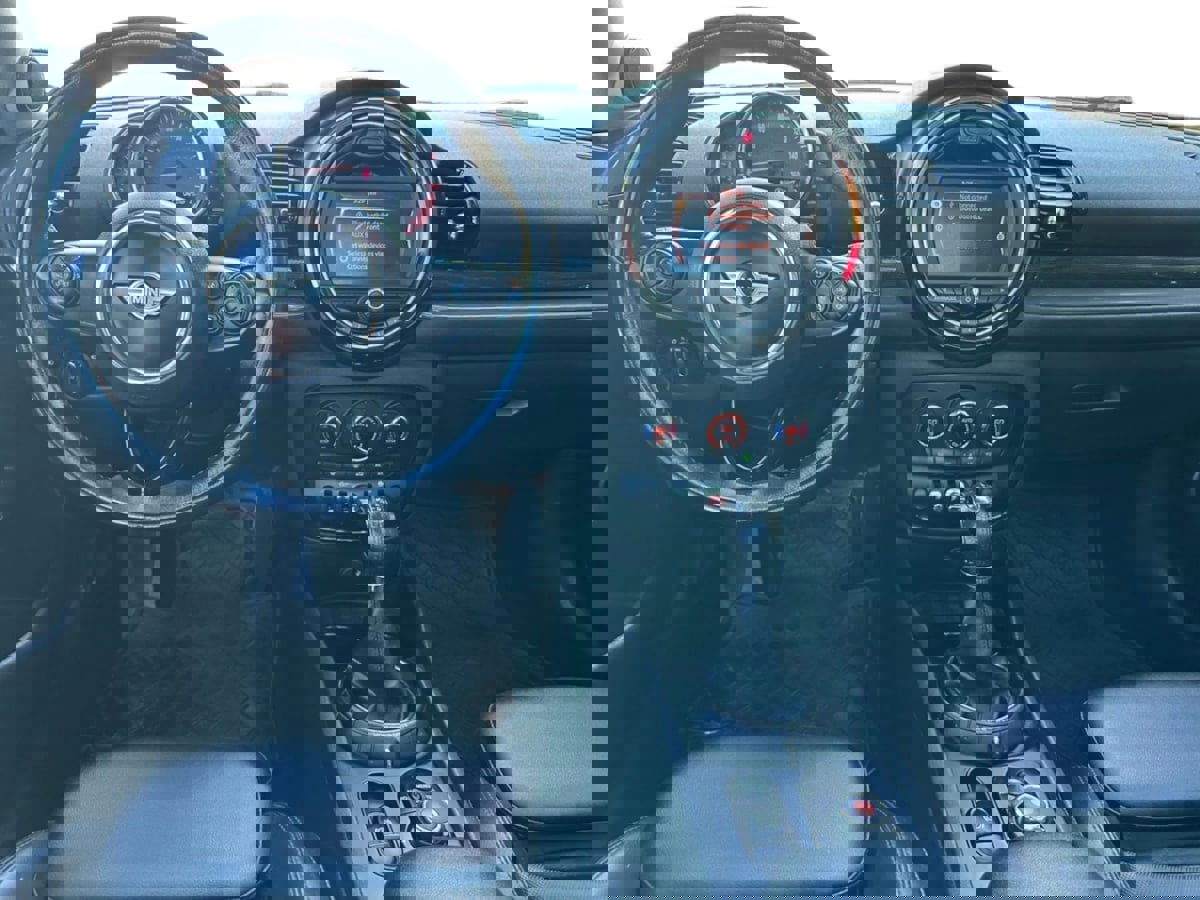 Used 2016 MINI Cooper Clubman S image 11