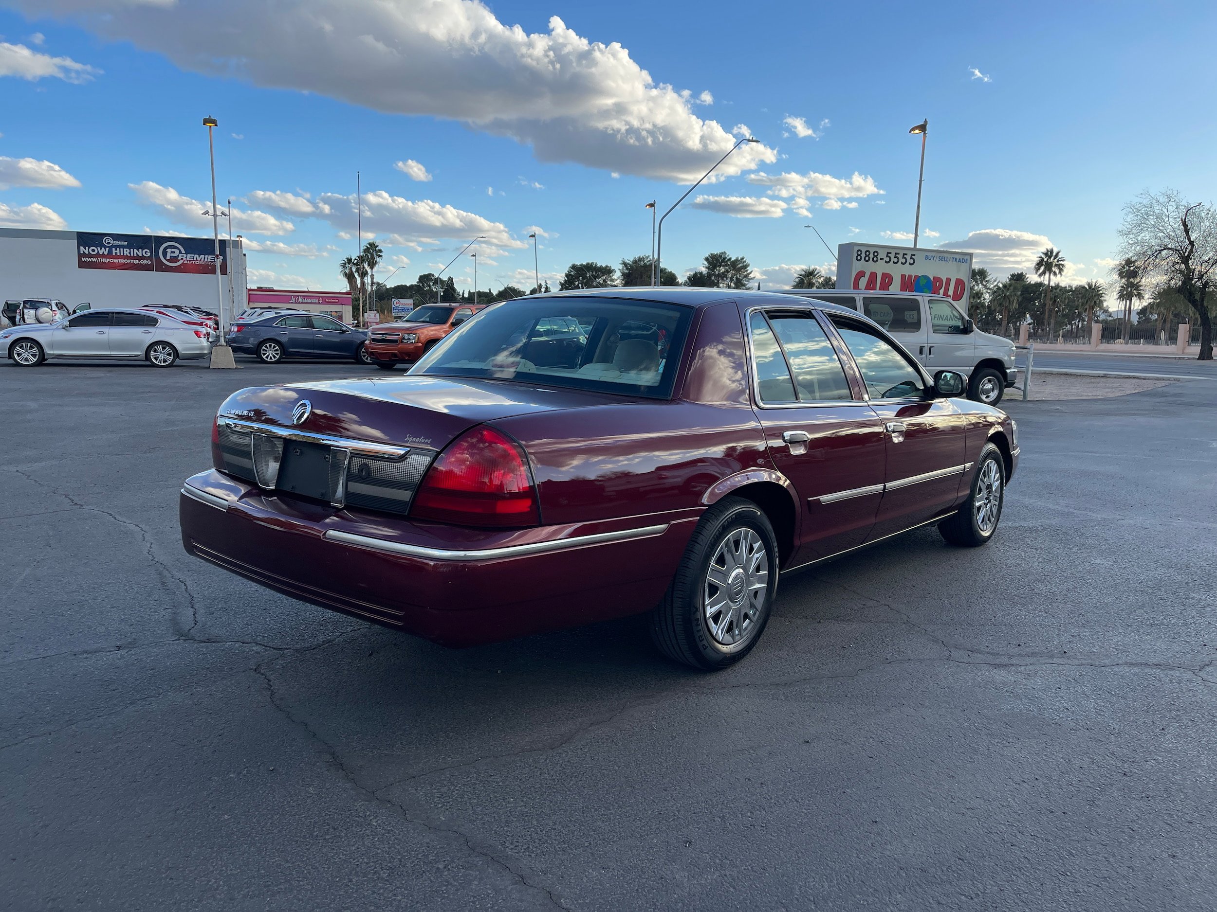 Used 2006 Mercury Grand Marquis GS RWD image 5