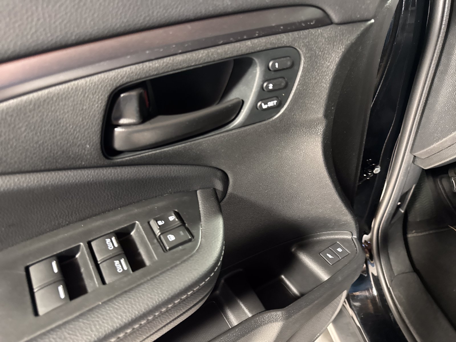 Certified 2023 Honda Passport EX-L image 12