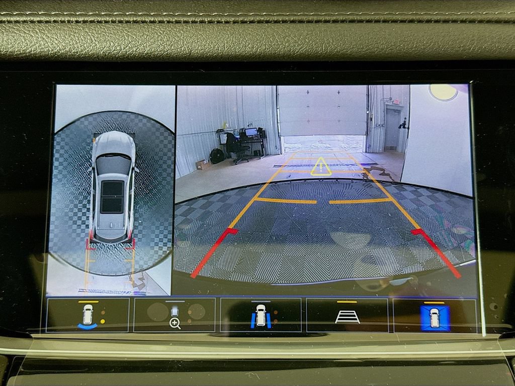 New 2026 Cadillac XT5 Premium Luxury w/ Driver Assist Package FWD image 14