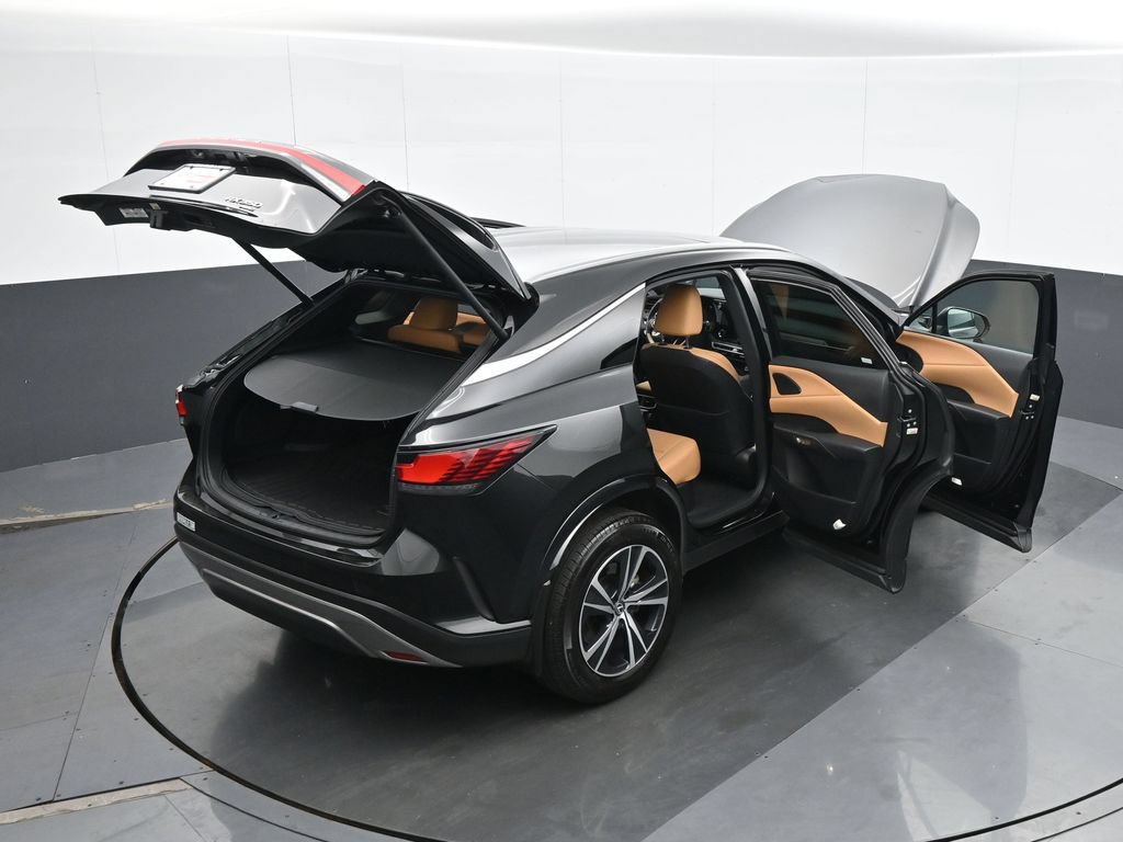 Used 2024 Lexus RX 350 Premium w/ Accessory Package (Z1) AWD/4WD image 39