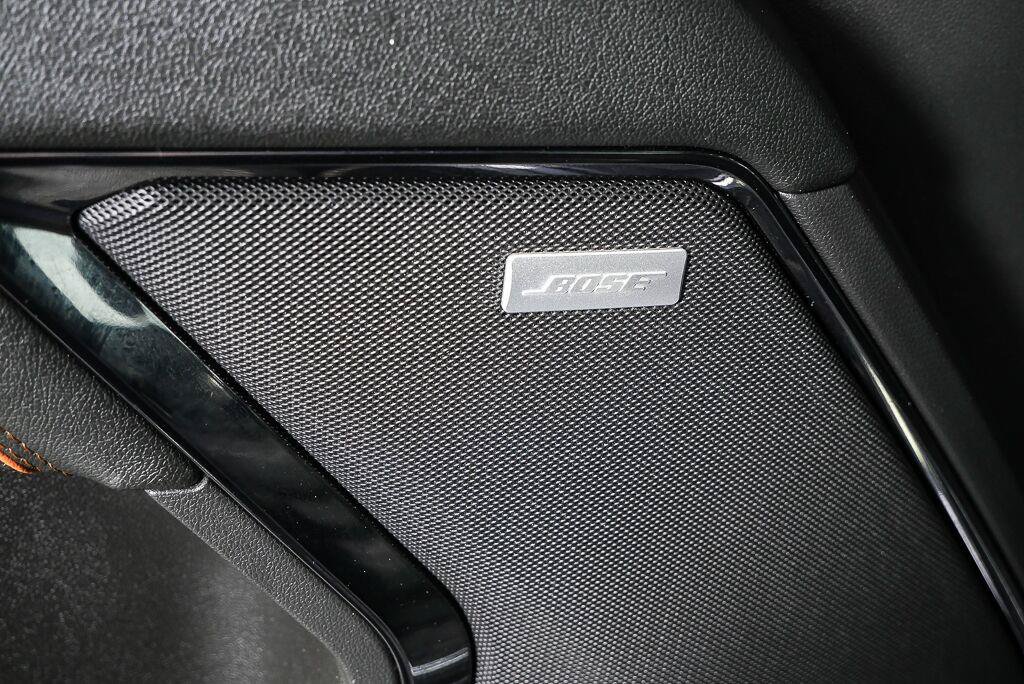 Used 2024 GMC Sierra 1500 AT4 w/ Technology Package AWD/4WD image 8