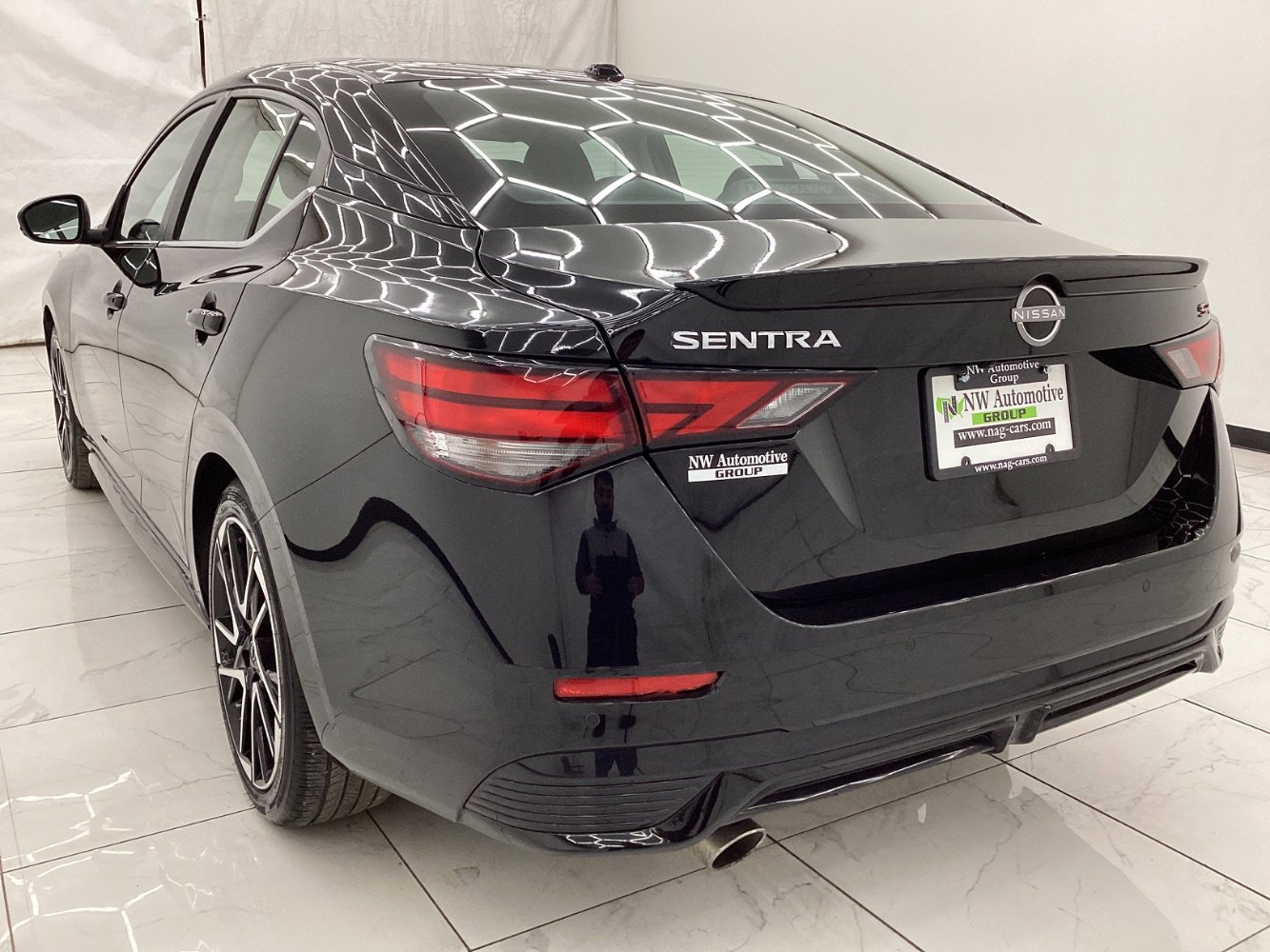 Used 2025 Nissan Sentra SR image 8