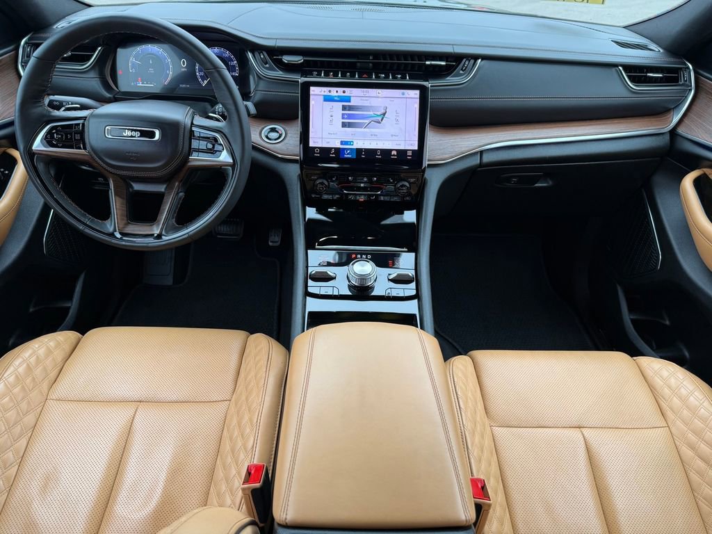 Used 2024 Jeep Grand Cherokee L Summit image 18