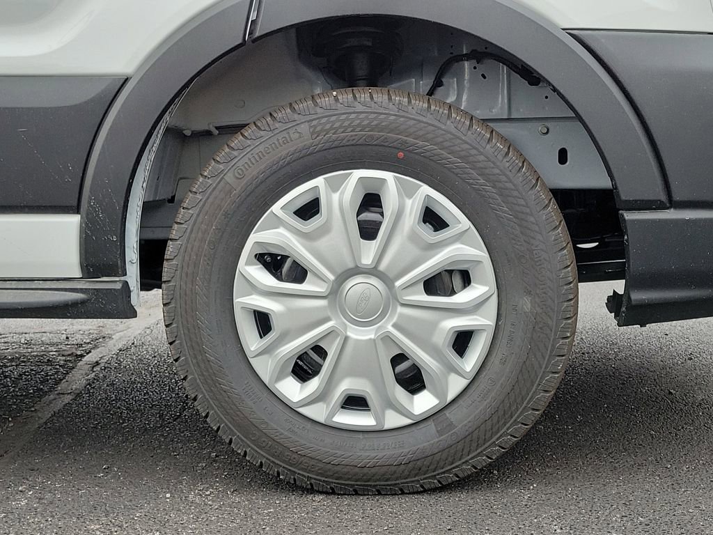 New 2026 Ford Transit 250 148 Medium Roof image 8
