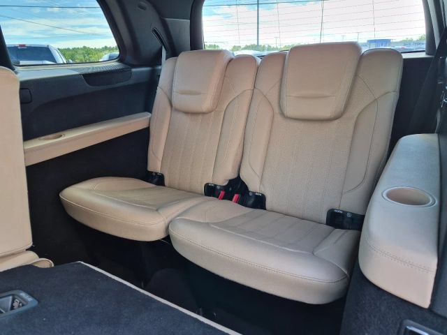 Used 2017 Mercedes-Benz GLS 450 4MATIC image 12