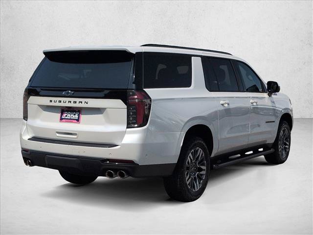 Used 2025 Chevrolet Suburban Z71 AWD/4WD image 5