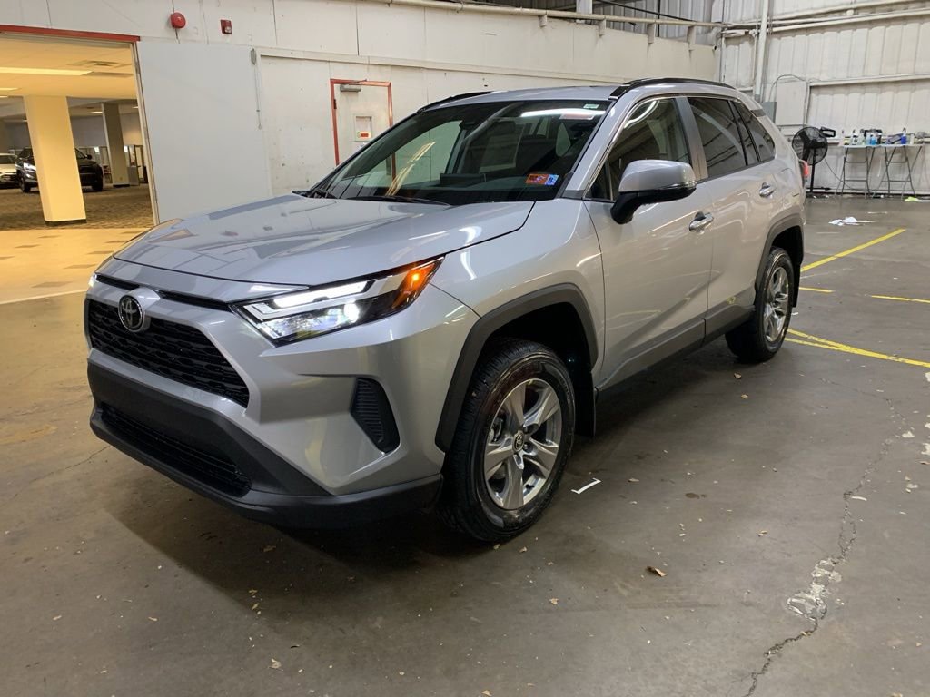 New 2025 Toyota RAV4 XLE image 1