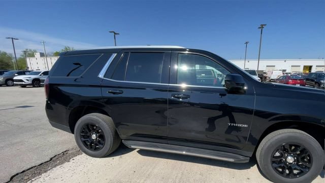 Used 2025 Chevrolet Tahoe LT AWD/4WD image 3