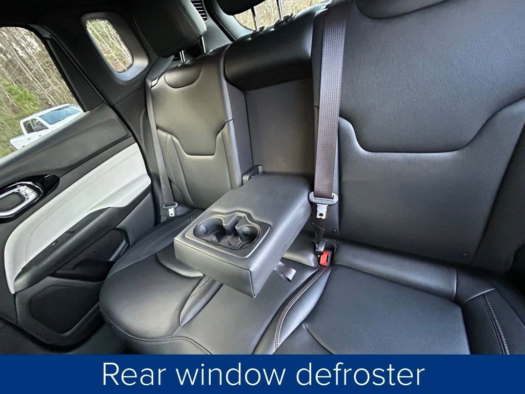 Used 2024 Jeep Compass Limited image 18