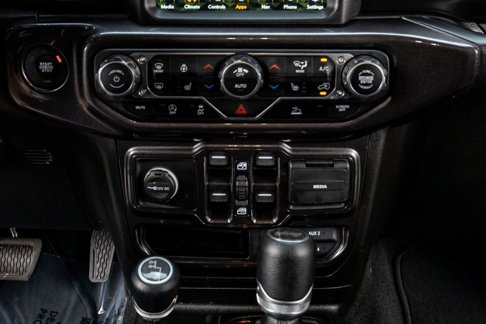 Used 2021 Jeep Wrangler Unlimited Sport AWD/4WD image 26