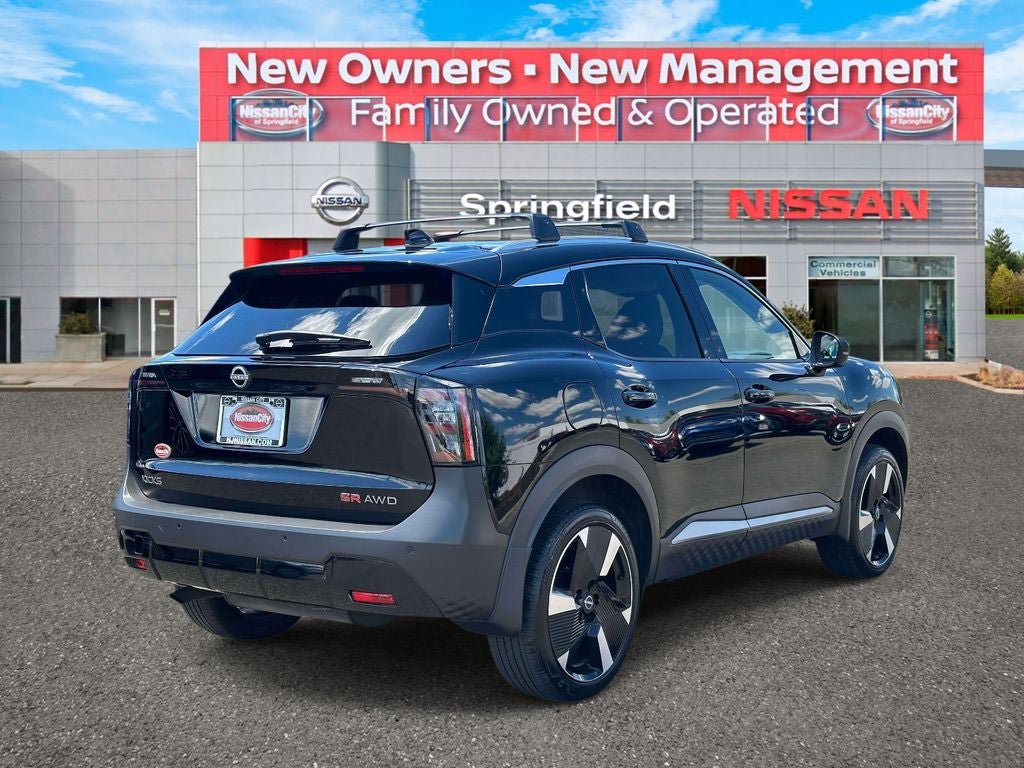 Used 2025 Nissan Kicks SR w/ Interior Electronics Package AWD/4WD image 5