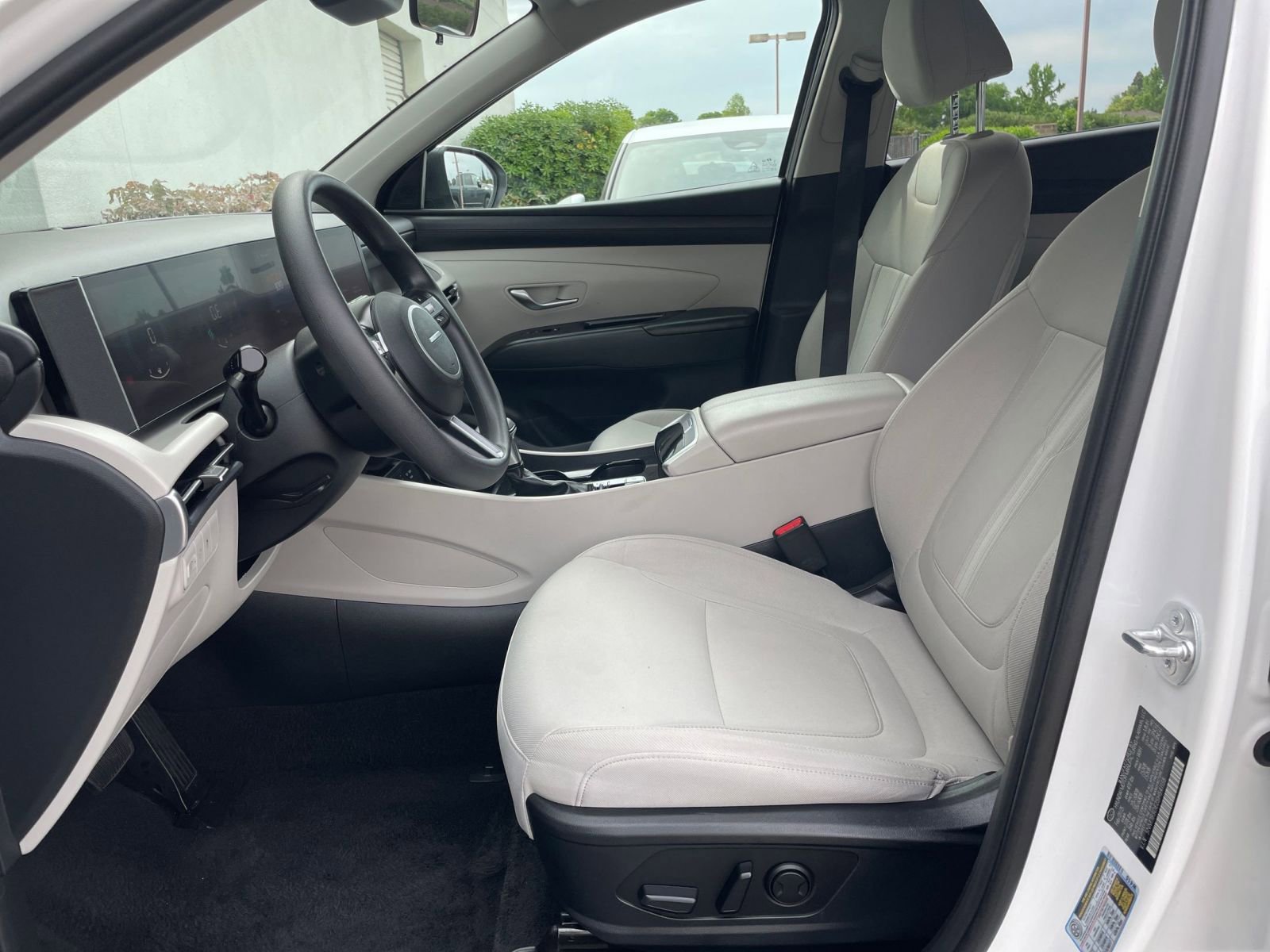 Used 2025 Hyundai Tucson SEL image 29