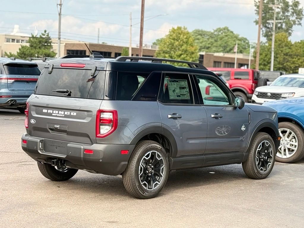 New 2026 Ford Bronco Sport Outer Banks w/ Outer Banks Tech Package+ AWD/4WD image 32