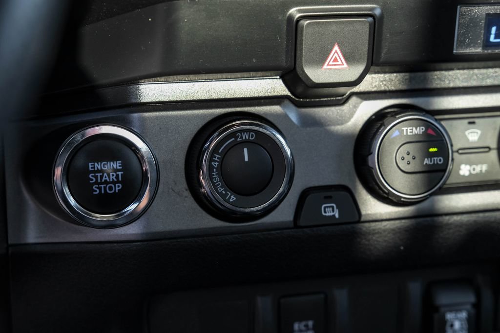 Used 2023 Toyota Tacoma TRD Off-Road image 26