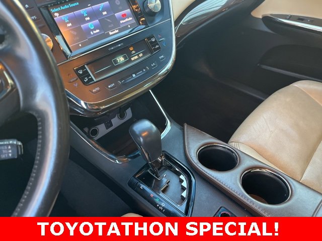 Used 2015 Toyota Avalon Limited image 28