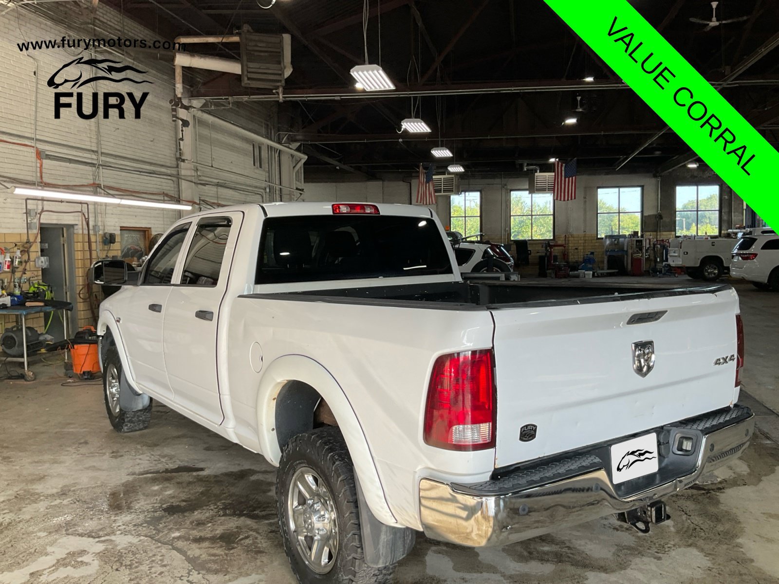 Used 2015 RAM 2500 Tradesman w/ Chrome Appearance Group AWD/4WD image 24