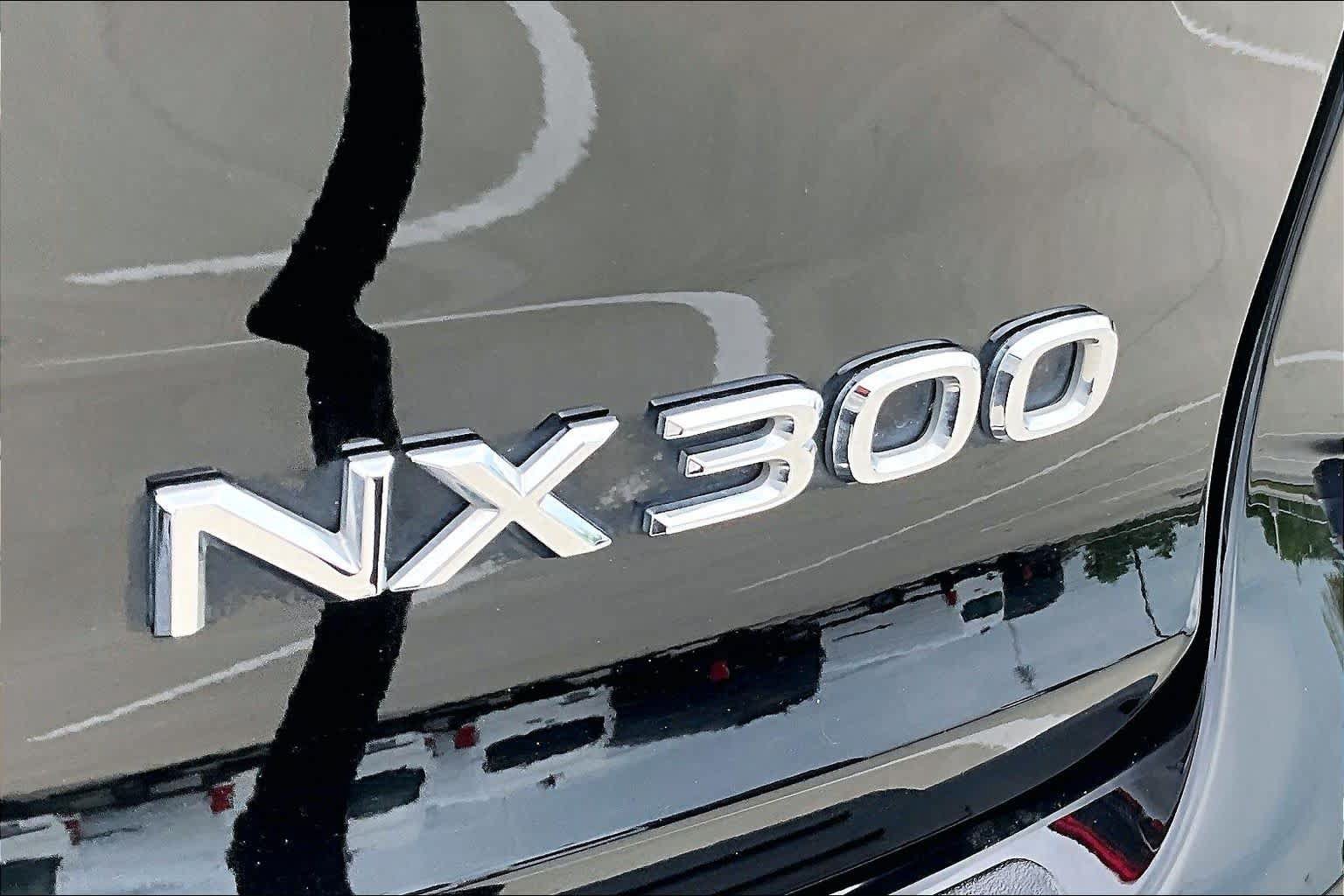 Used 2021 Lexus NX 300 F Sport w/ F Sport Premium Package FWD image 29