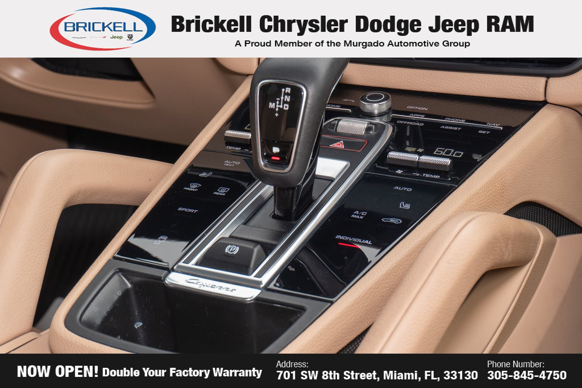 Used 2022 Porsche Cayenne Platinum Edition AWD/4WD image 23