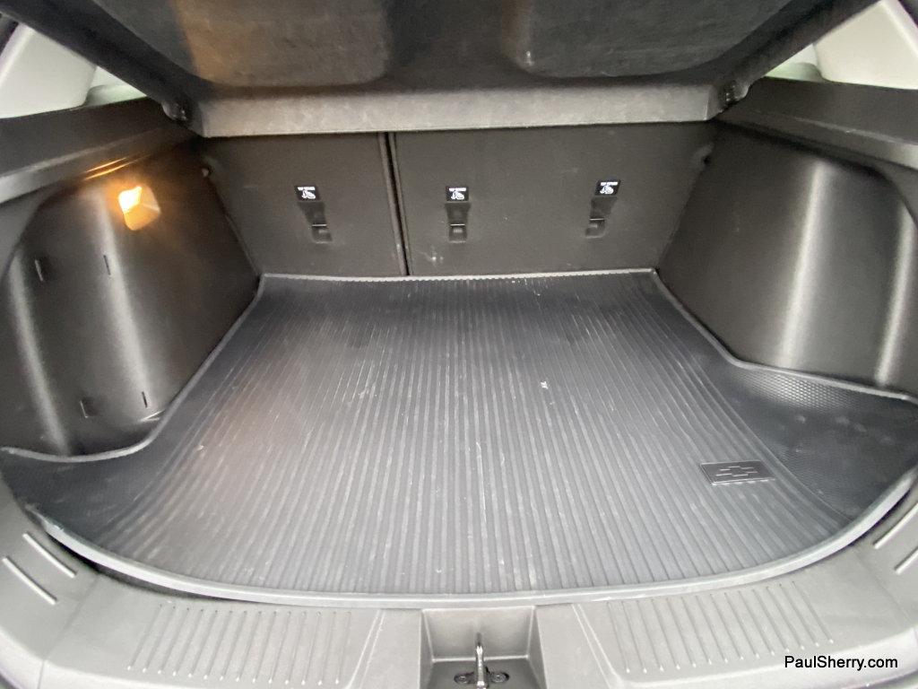 Used 2025 Chevrolet Trax LT w/ LT Convenience Package FWD image 33
