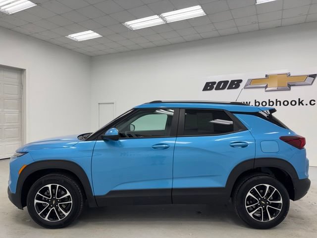 Used 2025 Chevrolet TrailBlazer LT AWD/4WD image 8