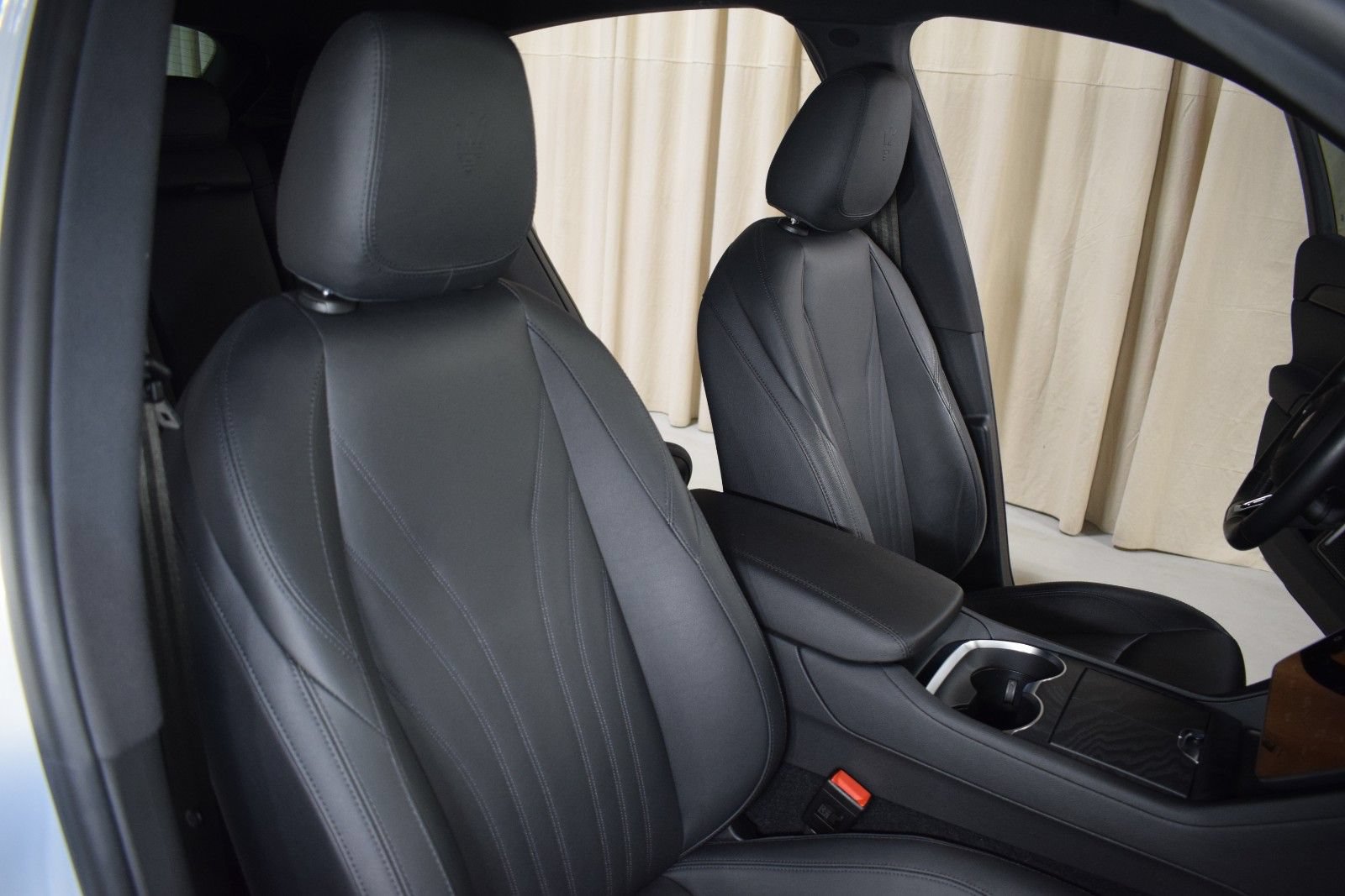 Certified 2023 Maserati Grecale Modena AWD/4WD image 25