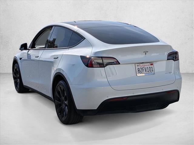 Used 2022 Tesla Model Y Long Range image 7