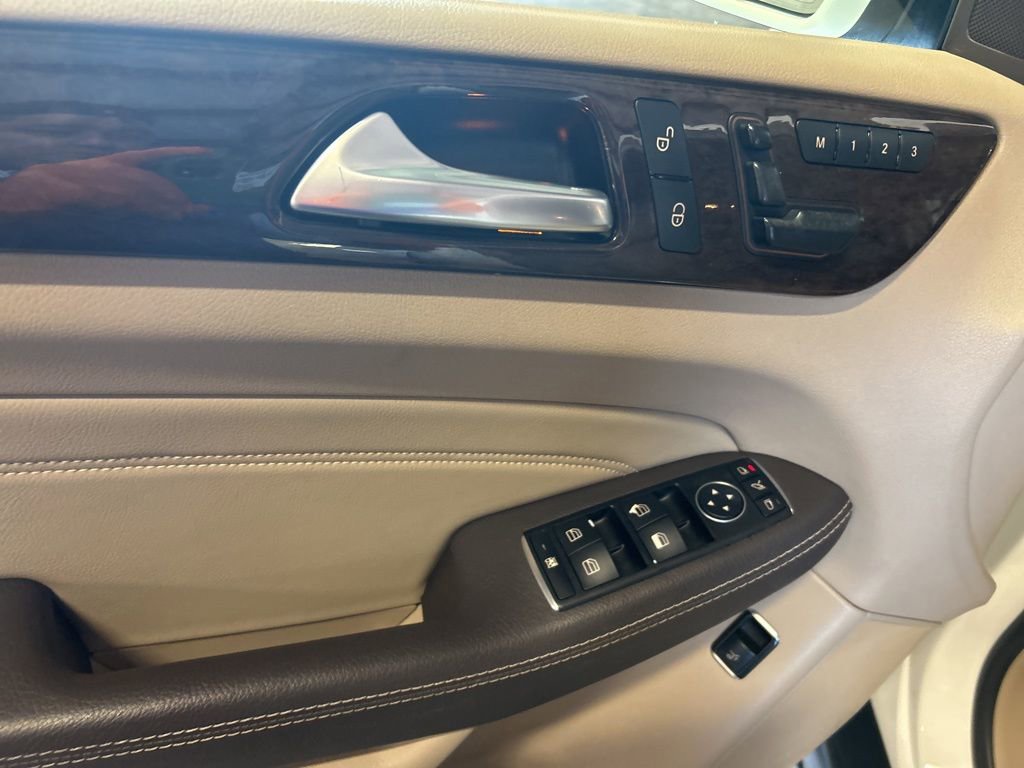 Used 2015 Mercedes-Benz ML 350 2WD image 33