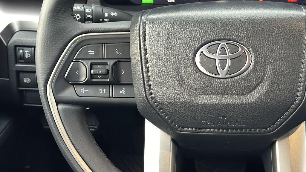 Used 2025 Toyota 4Runner TRD Off-Road Premium w/ Tow Technology Package image 28