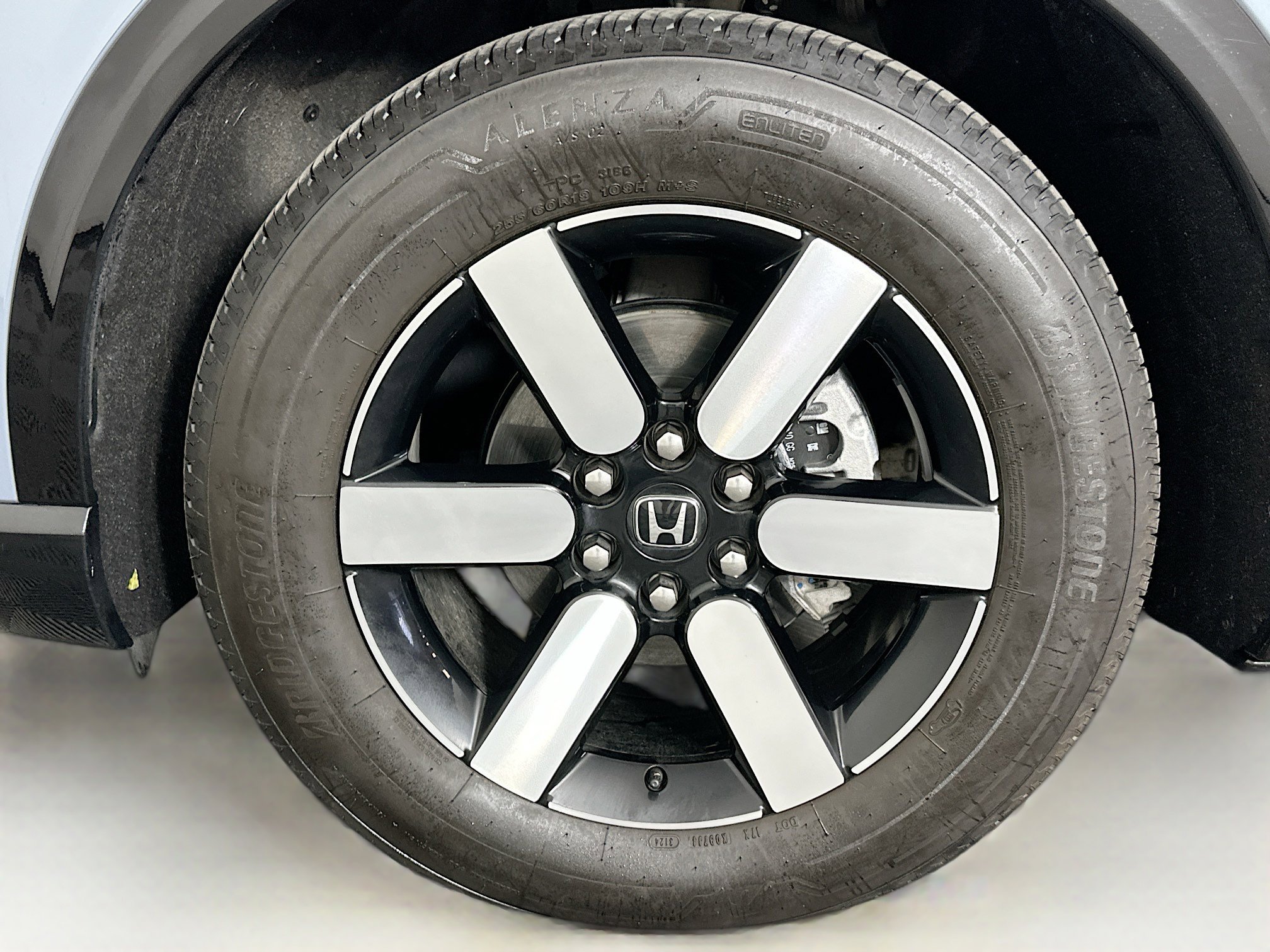 Used 2025 Honda Prologue Touring image 11