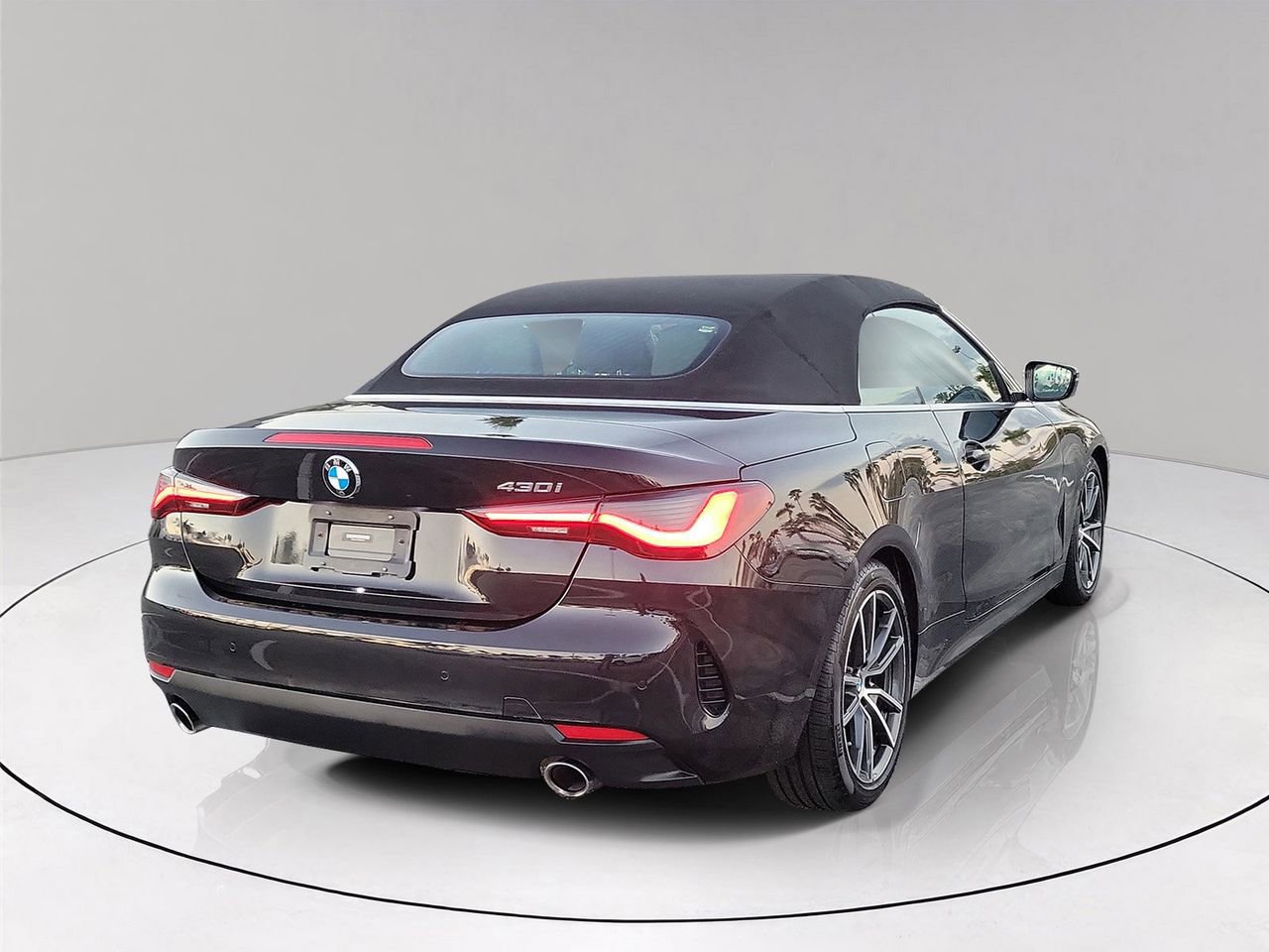 Used 2022 BMW 430i Convertible image 6