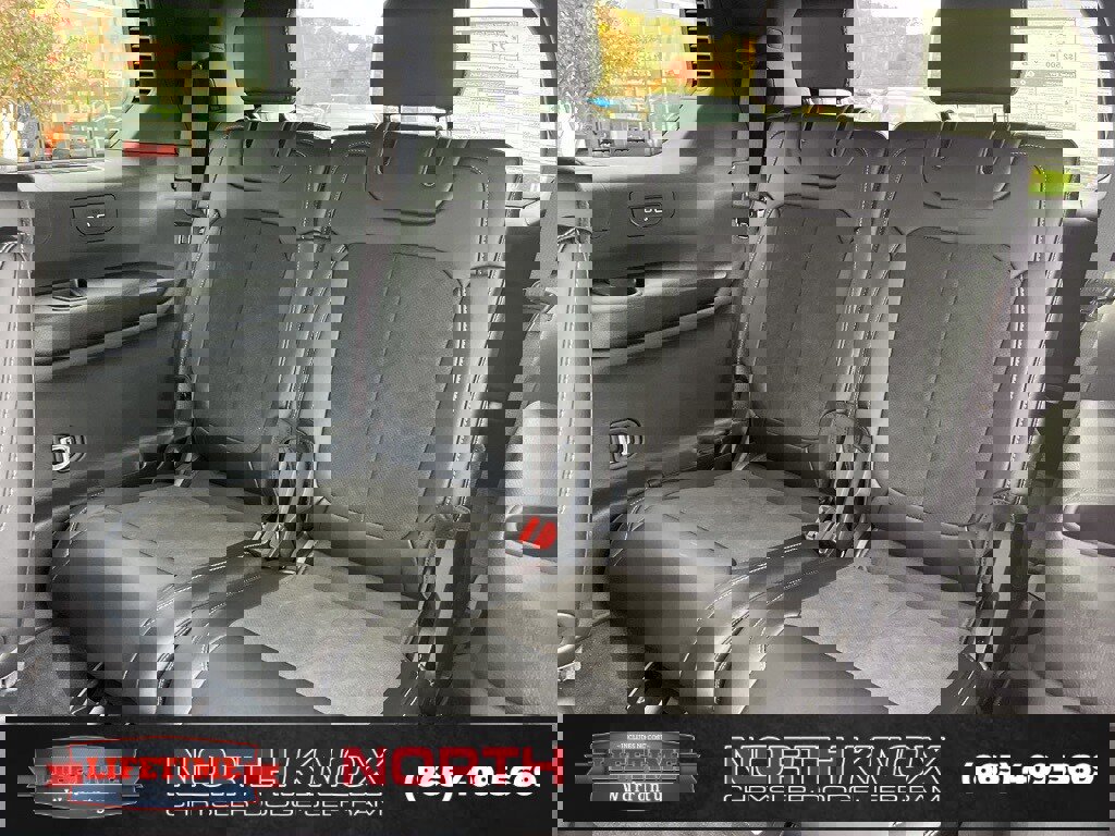 New 2025 Jeep Grand Cherokee L Altitude image 17