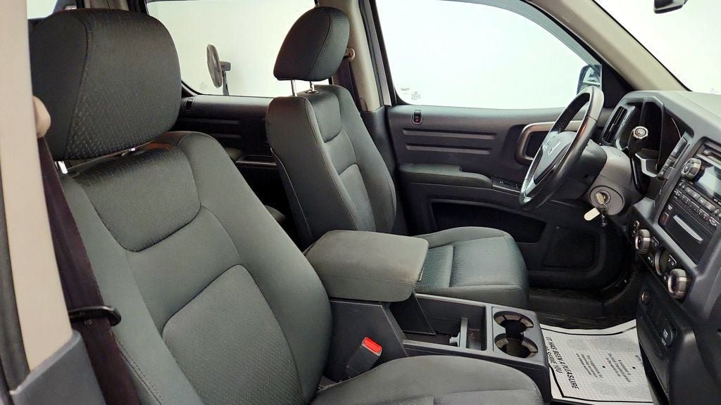 Used 2013 Honda Ridgeline Sport image 21