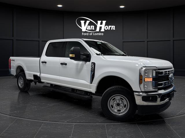 Used 2024 Ford F350 XLT image 39