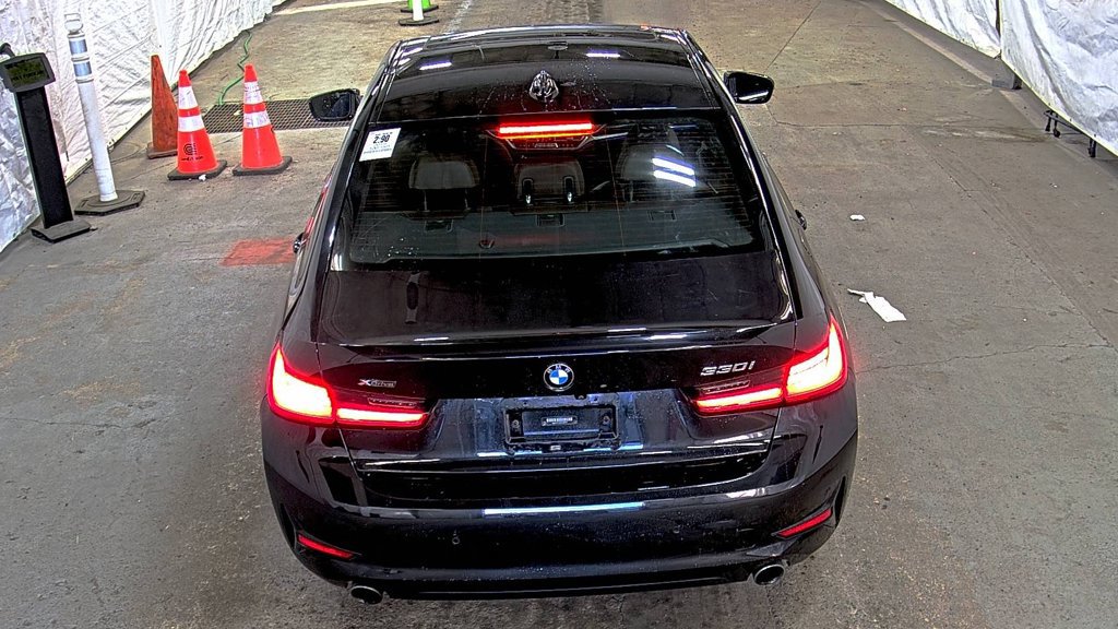 Used 2019 BMW 330i xDrive Sedan AWD/4WD image 5
