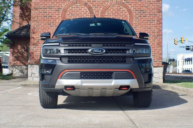 Used 2024 Ford Expedition Timberline image 2